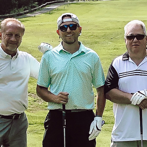 ryan and friends on golf course